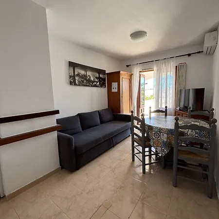 Con Jardin, Piscina Y Parking Calpe