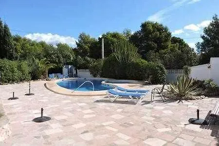 Con Jardin, Piscina Y Parking Apartament Calpe
