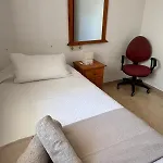 Con Jardin, Piscina Y Parking Κάλπε