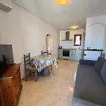 Con Jardin, Piscina Y Parking Κάλπε