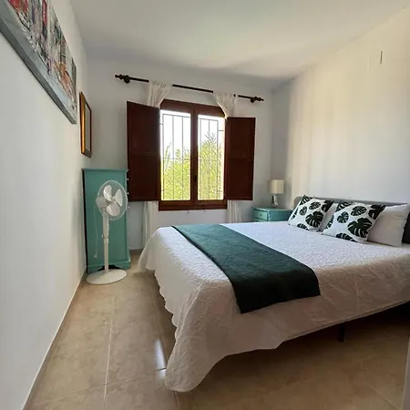 דירה Con Jardin, Piscina Y Parking