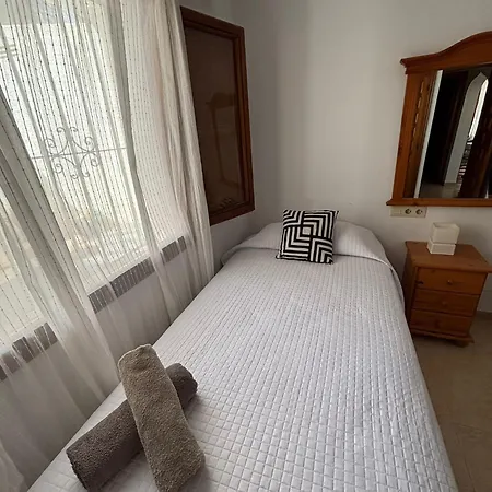 Apartamento Con Jardín, Piscina Y Parking Calpe